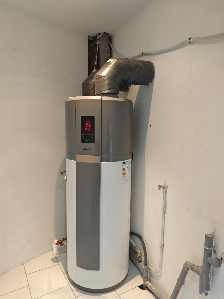 Installation chauffe-eau thermodynamique à Saint-Ambroix